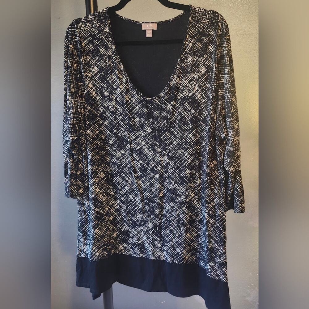 J. Jill Wearever XL Black and White Geo Print 3/4 Sleeve Slimming Blouse Top